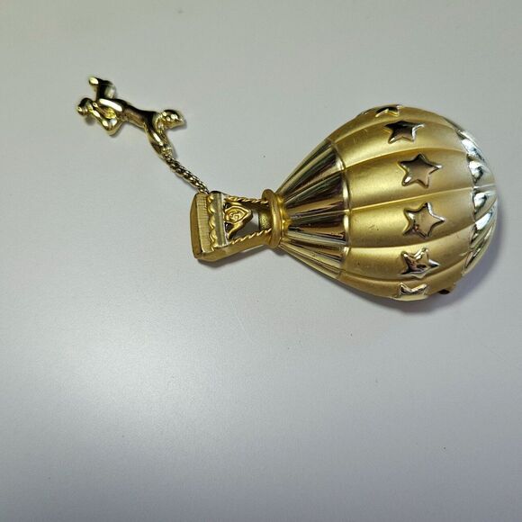 AJC gold tone hot air balloon brooch - Picture 8 of 10